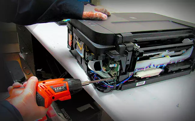 Reparación de una gran varidad de productos Canon, Decosolar y Tamron